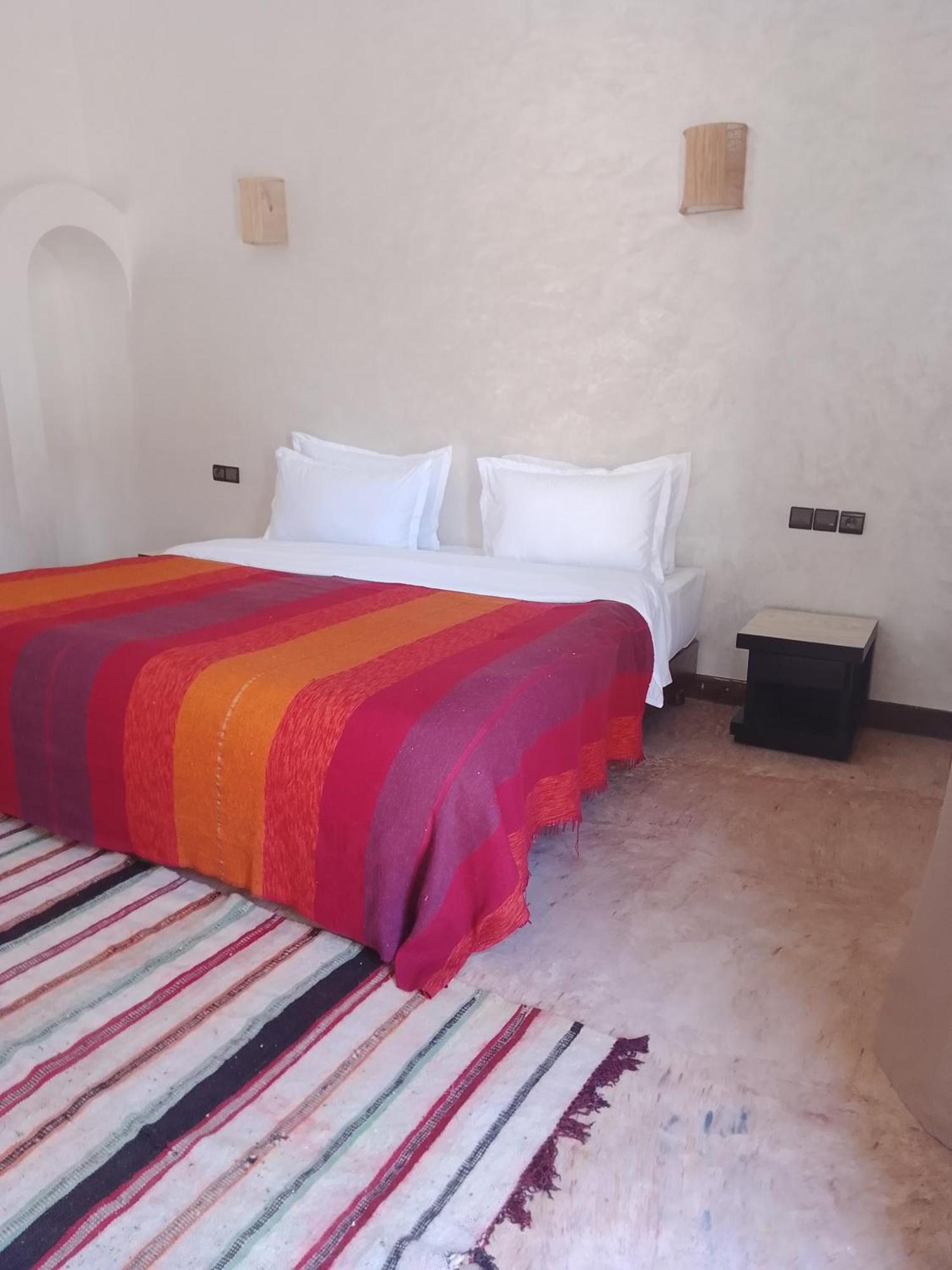 הוסטל סקורה Kasbah Dar Bahnini מראה חיצוני תמונה
